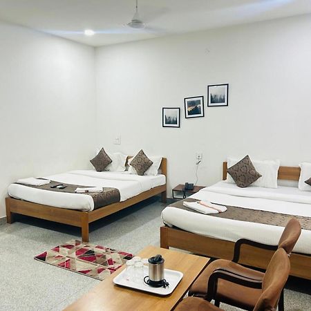Hotel Queens Comfort Mysore Exterior foto